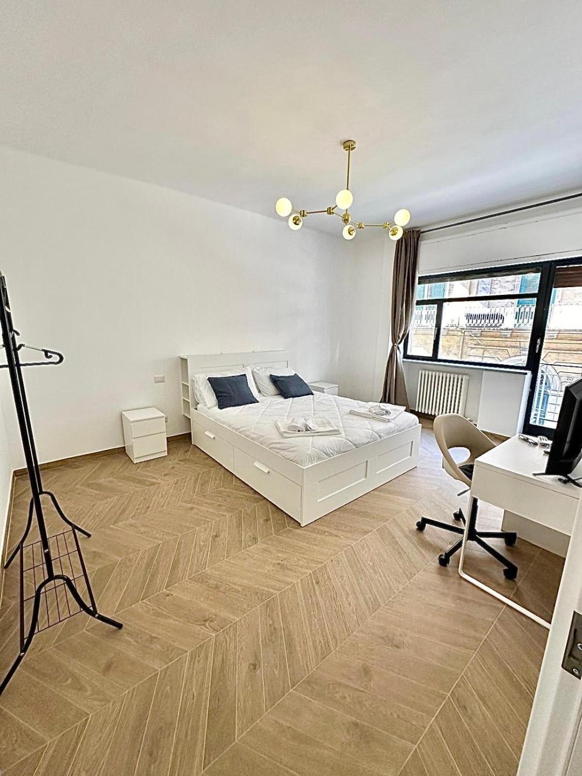 Suite Dante 262 Bari Exteriör bild