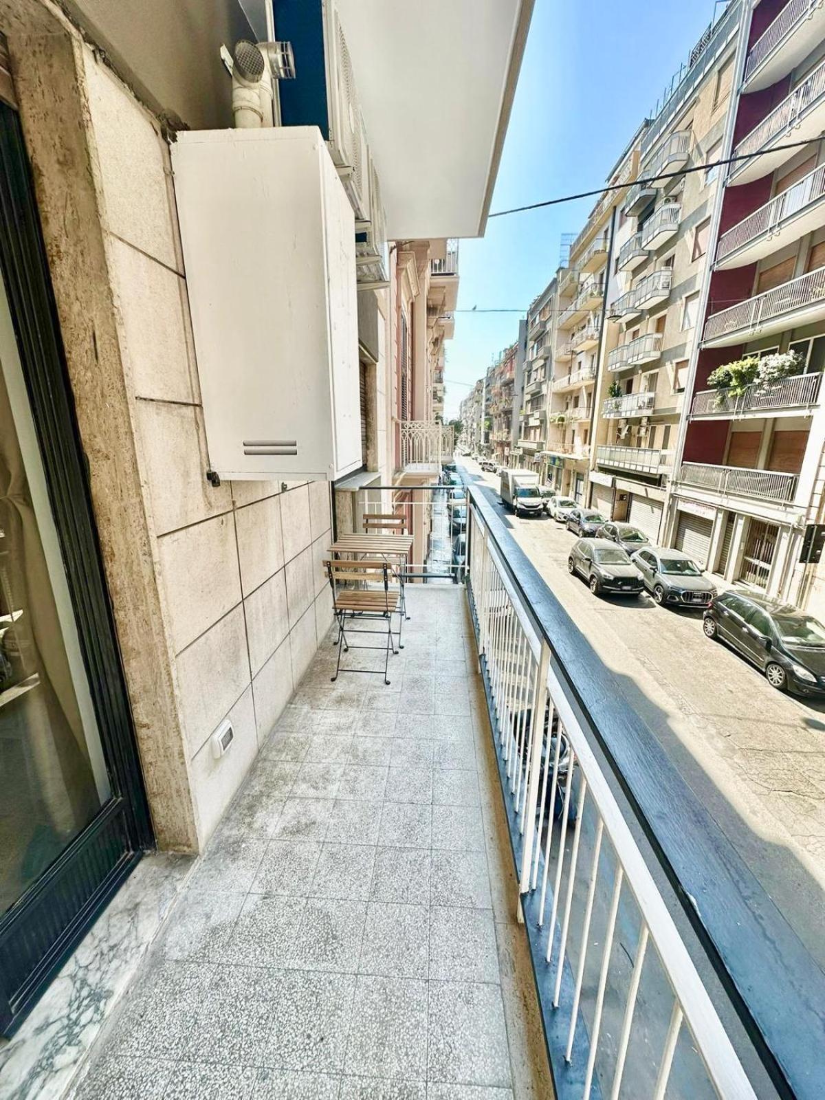 Suite Dante 262 Bari Exteriör bild